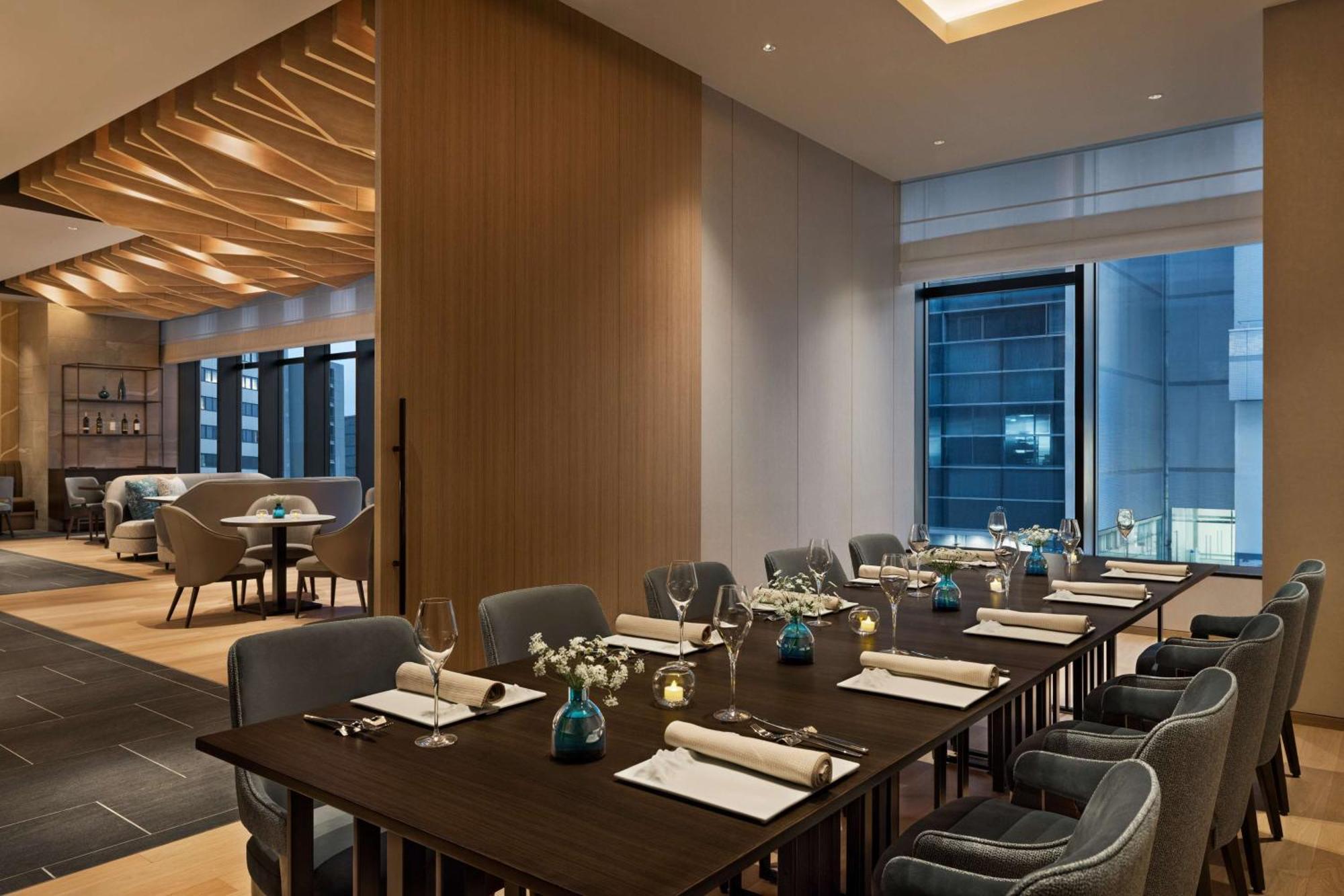 Doubletree By Hilton Toyama Hotel Ngoại thất bức ảnh