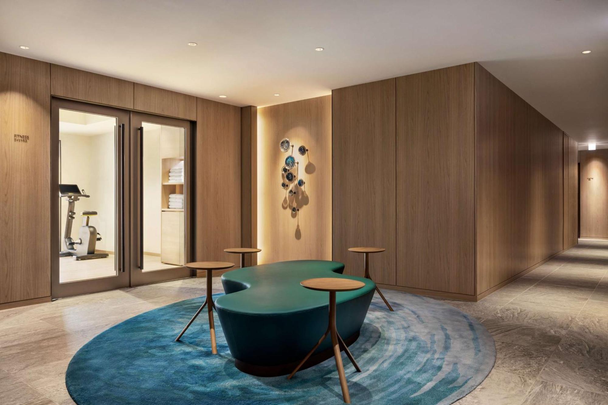 Doubletree By Hilton Toyama Hotel Ngoại thất bức ảnh