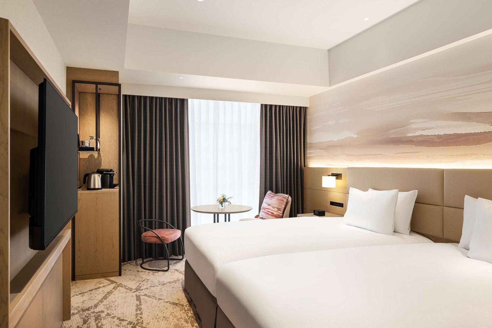 Doubletree By Hilton Toyama Hotel Ngoại thất bức ảnh